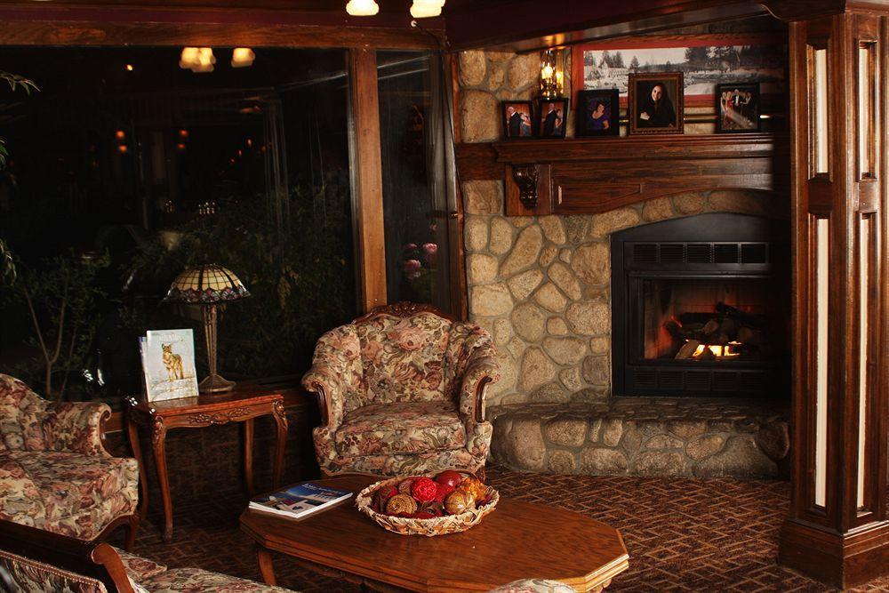Saddleback Inn At Lake Arrowhead Exterior photo